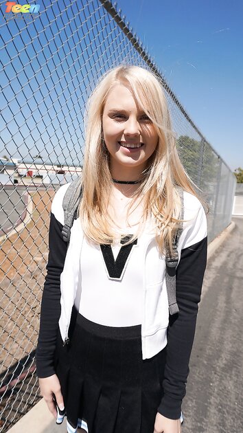 Blonde cheerleader Lily Rader sucks cock in POV & has her teen pussy pounded