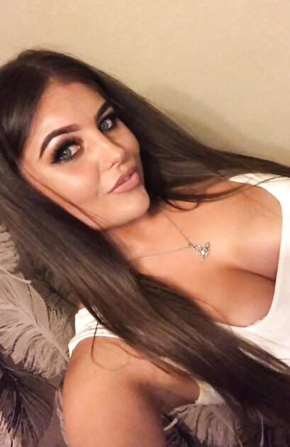Big Tits UK Chav