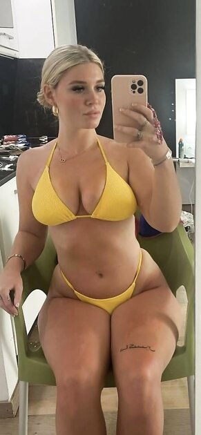 Chloe Blonde UK Chav