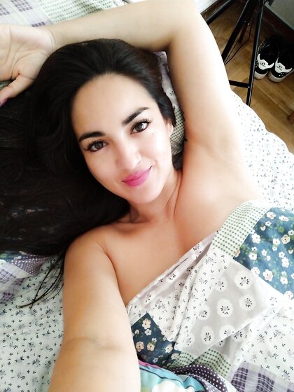 Hot Latina Milf