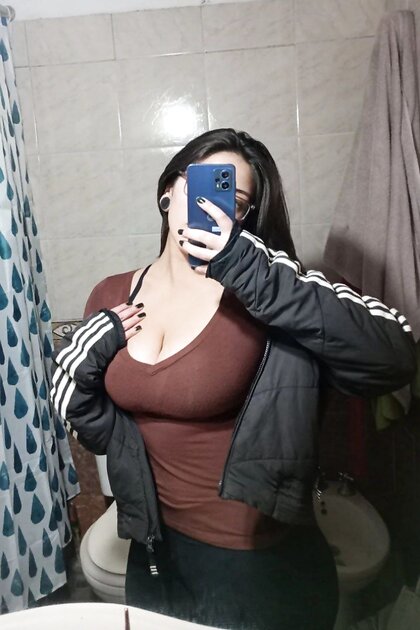 Sexy Nerdy Girl
