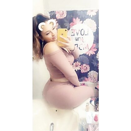 Latina Angel