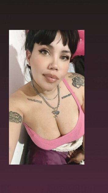 Fatass Built For A Thong