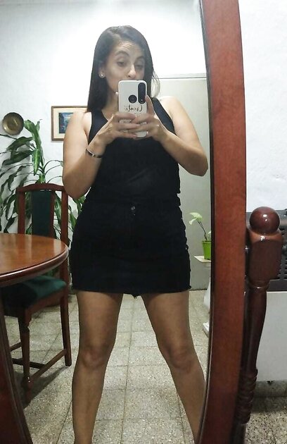 Argentinan Milf Débora G