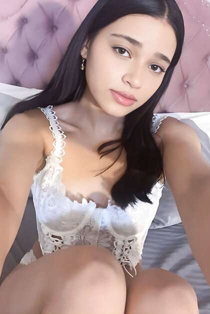 Petite Colombian Nurse Leaked