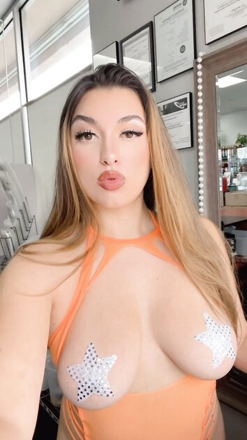 Sexy Big Booty Latina