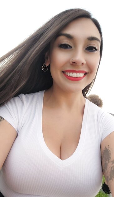 Big Titties Exposed