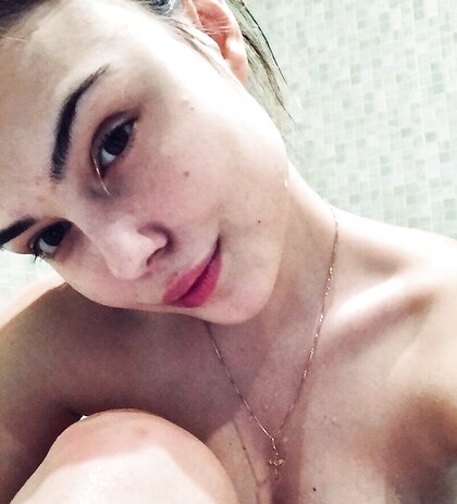 Beauty With Nice Pair Leaked