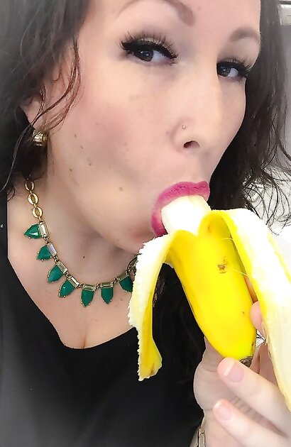 Candaian Milf Part 1