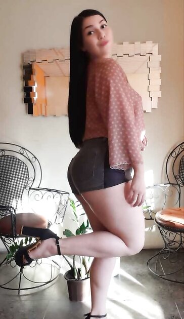 Nice Legs & Fatass
