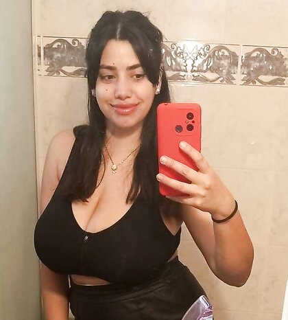 Mega Titties