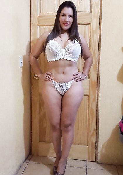 Thick Latina Mother