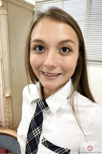 Cute amateur teen Mira Monroe showing her big ass and holes up close