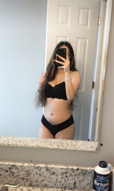 Latina Big Tits !