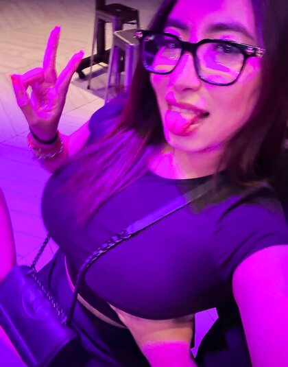 Latina Big Tits !