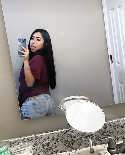 Latina Big Tits !