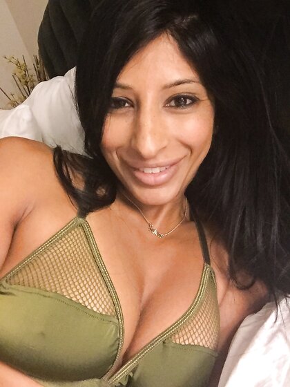 Noor Wife Webslut Exposed P.1
