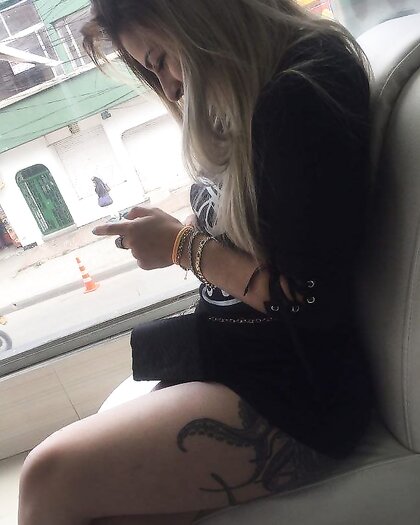 Colombian Blonde Naked