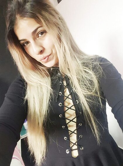 Colombian Blonde Naked