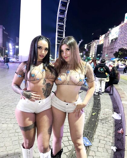 Argentinan Exhibitionist