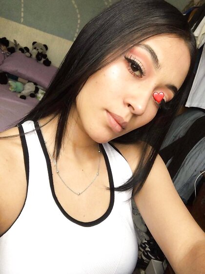 Latina Leaked