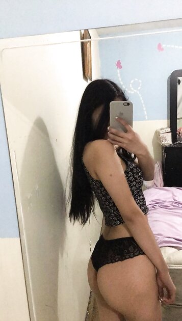 Latina Leaked