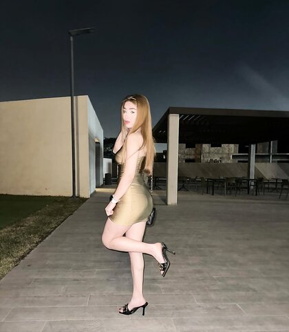 Hot White Girl
