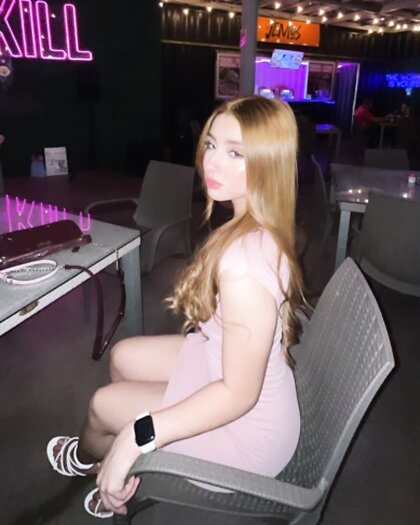 Hot White Girl