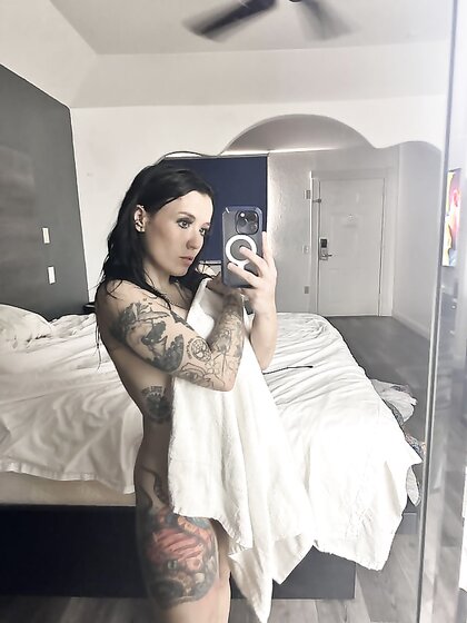 Bimbo Goth