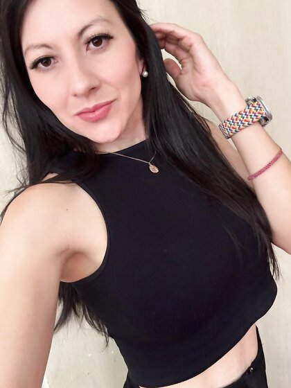 Sexy Petite Milf