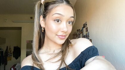 Innocent Girl Likes Facials