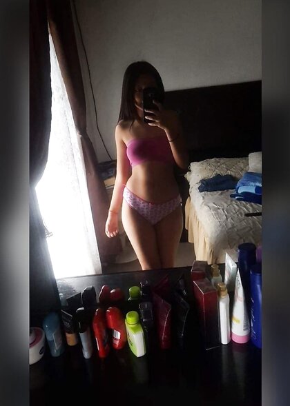 Sexy Petite Latina