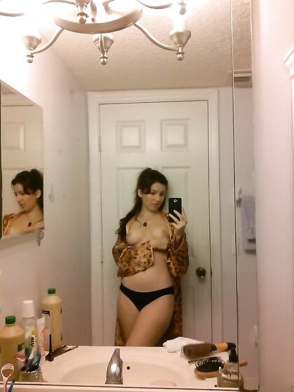 Beautiful Innocent Girl Leaked