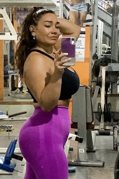 Roxana Mora milf chilena. Parte 2 (soft)