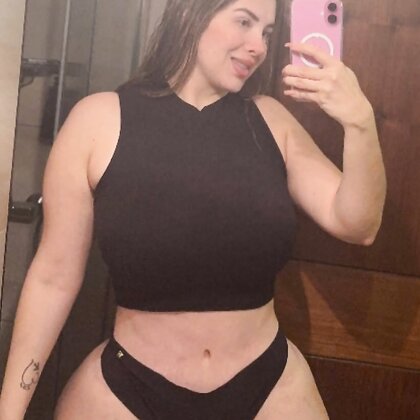  Milf mexicana chichona y culona. (soft)