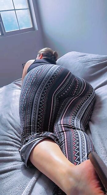  Milf mexicana chichona y culona. (soft)