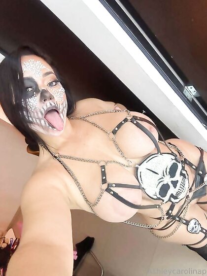  Putita mexicana culona y tetona. Parte 3 (Ashley Carolina)