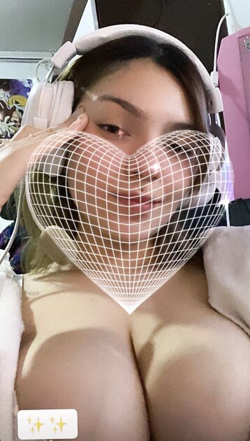  Chilena otaku bien culona y tetona