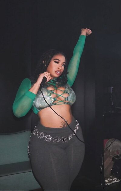 She’s just too damn fine