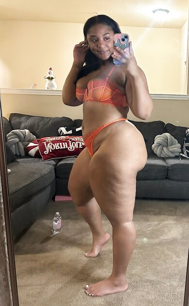 Quinn’s thick ass