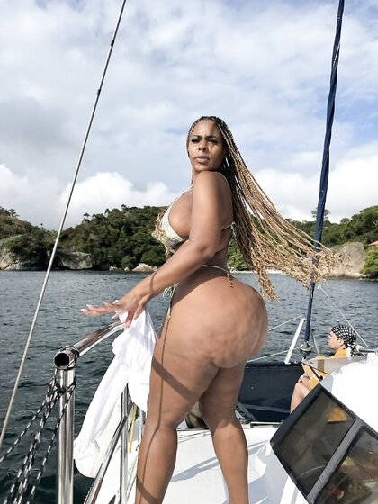 Thick Baddiee