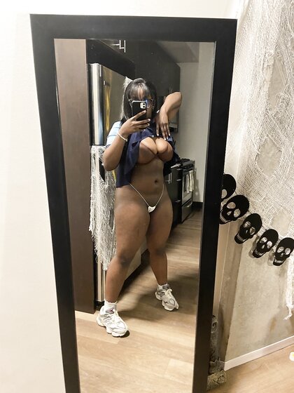 Juicy chocolate slut