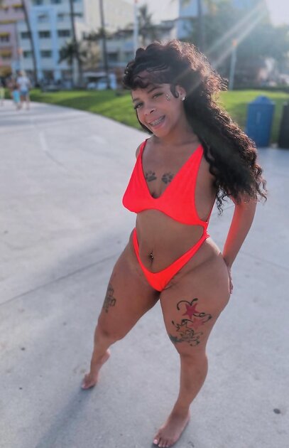 Sexy Lightskin Jackpot