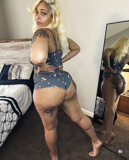 Sexy Lightskin Jackpot