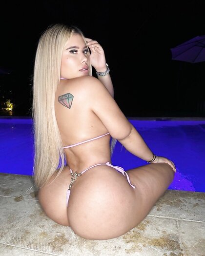 Venezuelan freak Desiree