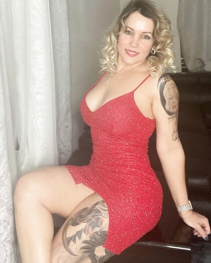 43 year old Vegas MILF