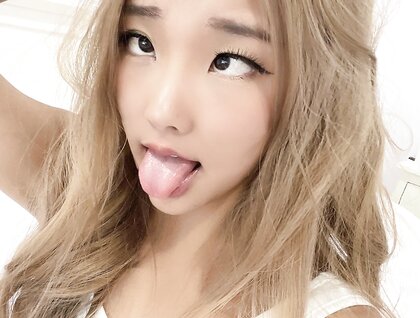 Asian Cuties 28