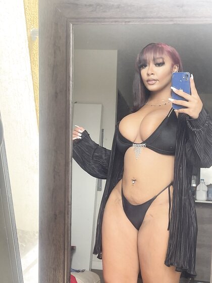 Shaay sexy ass