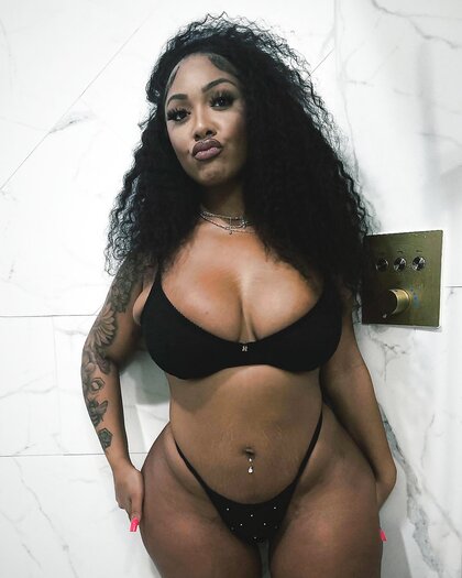 Shaay sexy ass