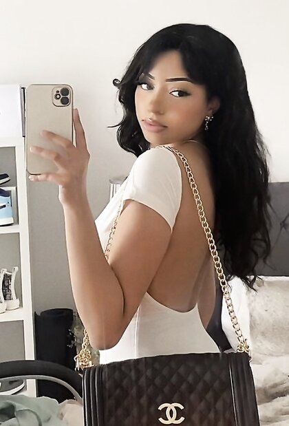 Streamer Cuties 4